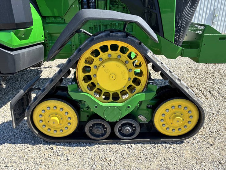 2020-john-deere-8rx-410-image-66