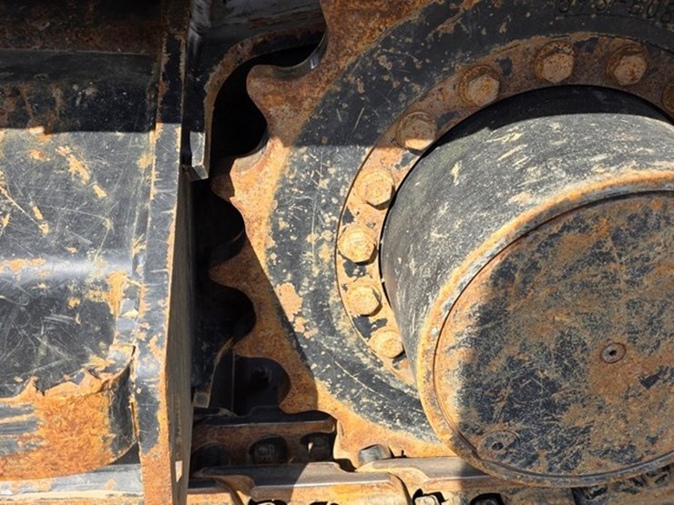 2023-caterpillar-310-image-21