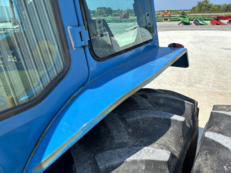 ford-tw25-image-22