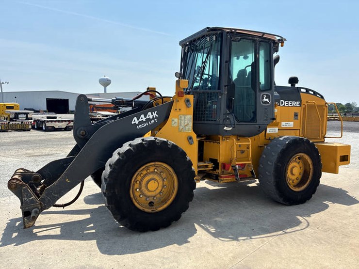2018-john-deere-2018-image-10
