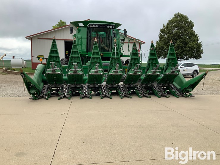 2013-john-deere-608c-image-10