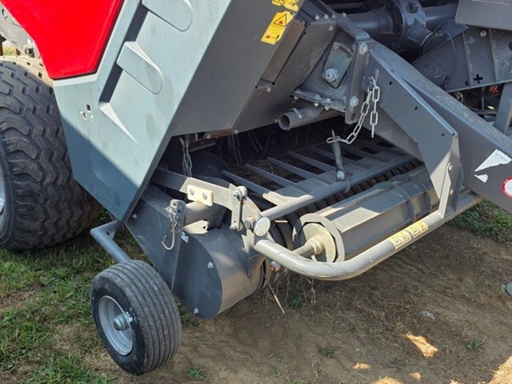 massey-ferguson-rb4180v-image-8