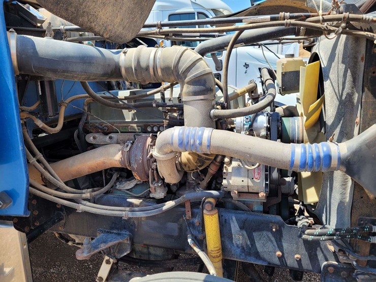 2005-western-star-4900-image-21