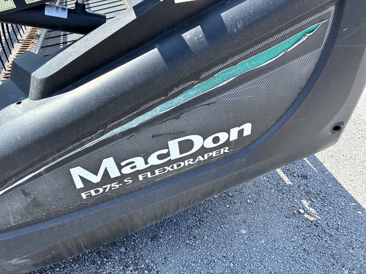 2013-mac-don-fd75-image-48