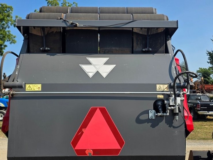 massey-ferguson-rb4180v-image-16