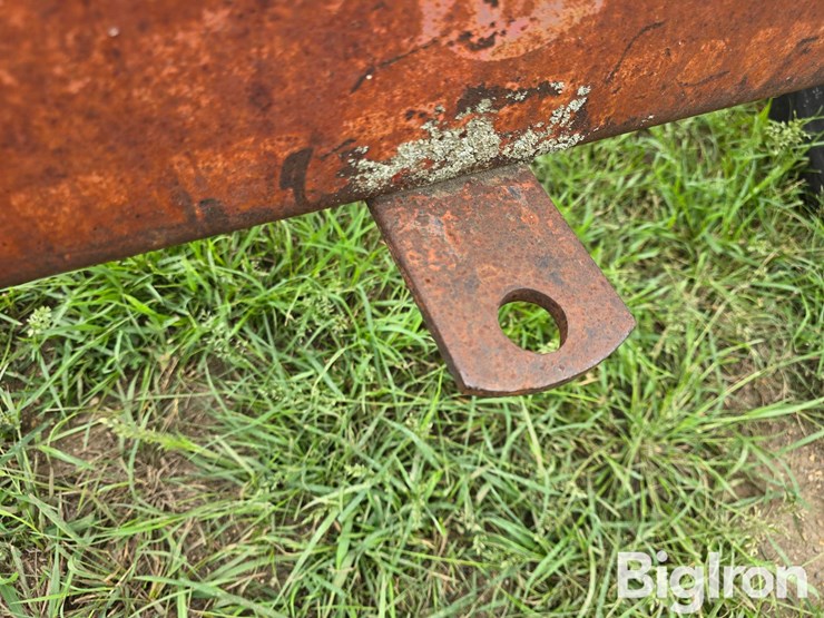 new-holland-30-image-13