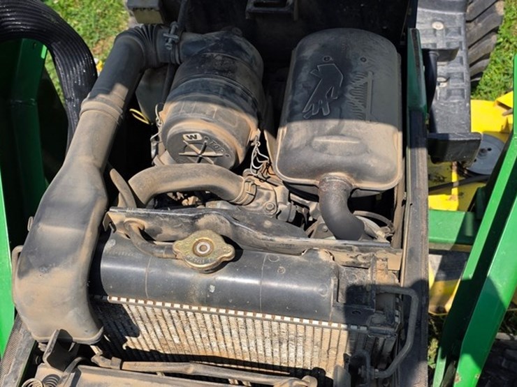 john-deere-2210-image-29