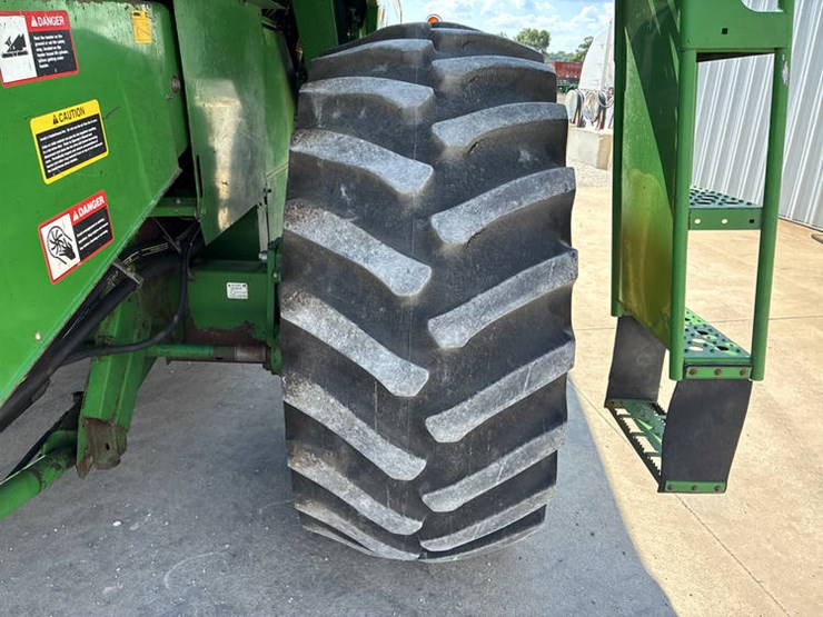 1998-john-deere-9610-image-33
