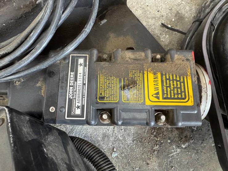 john-deere-7000-image-63