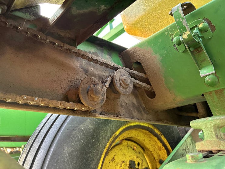 john-deere-7000-image-58