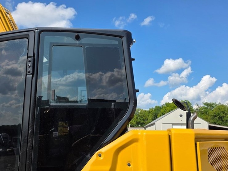 2023-caterpillar-310-image-20