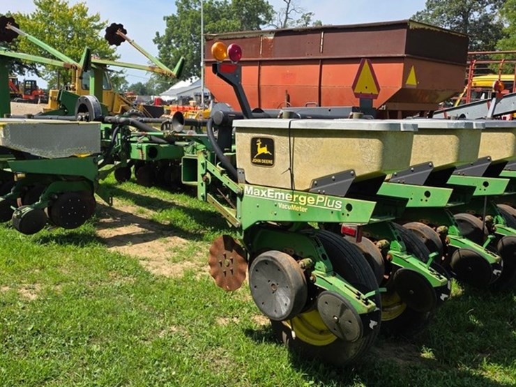 john-deere-1770-image-3