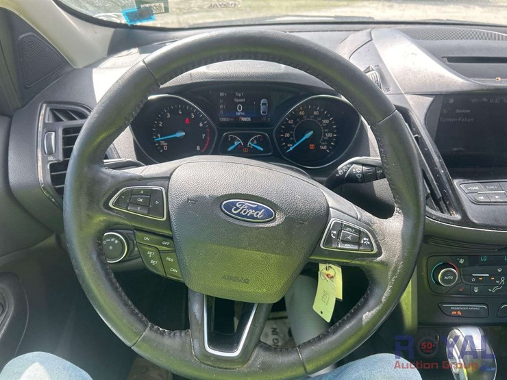 2018-ford-escape-image-10