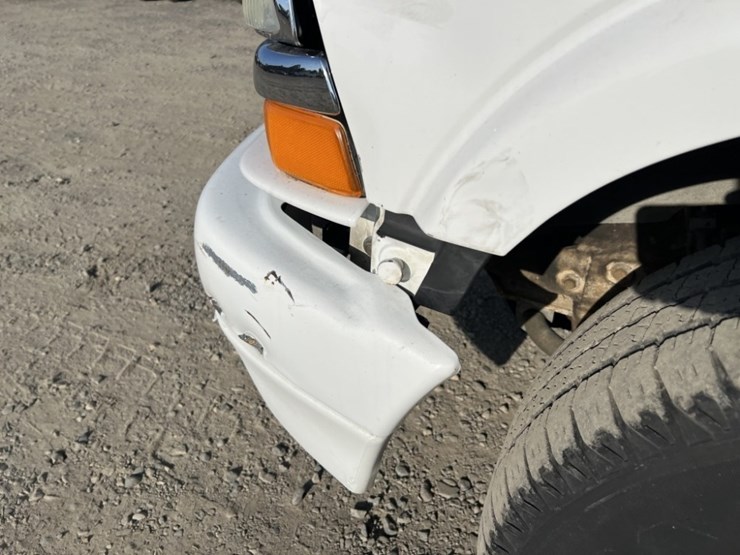 2004-chevrolet-blazer-image-11