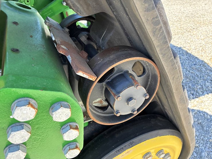 2020-john-deere-8rx-410-image-84