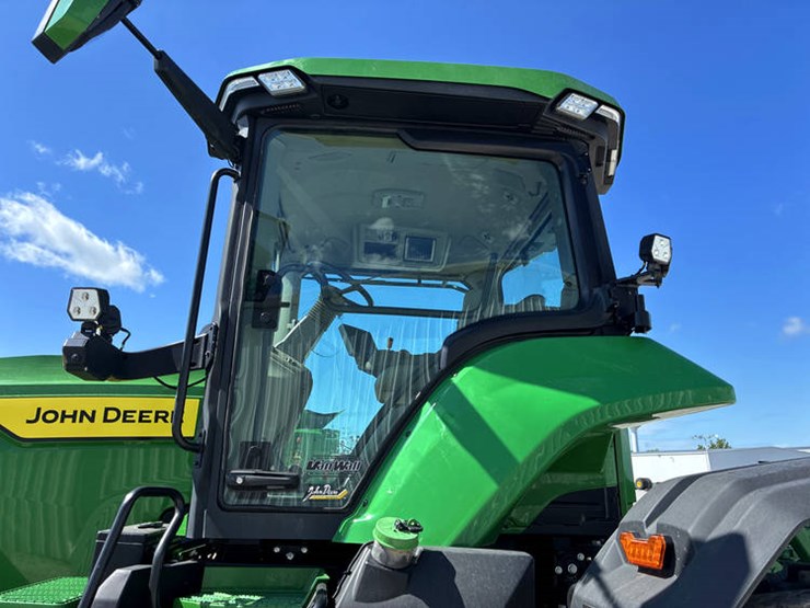 2020-john-deere-8rx-410-image-33