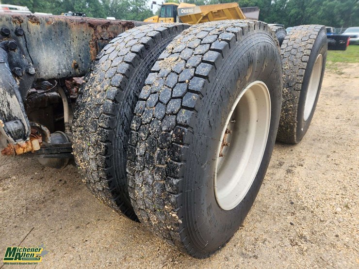 2008-western-star-4900-image-22