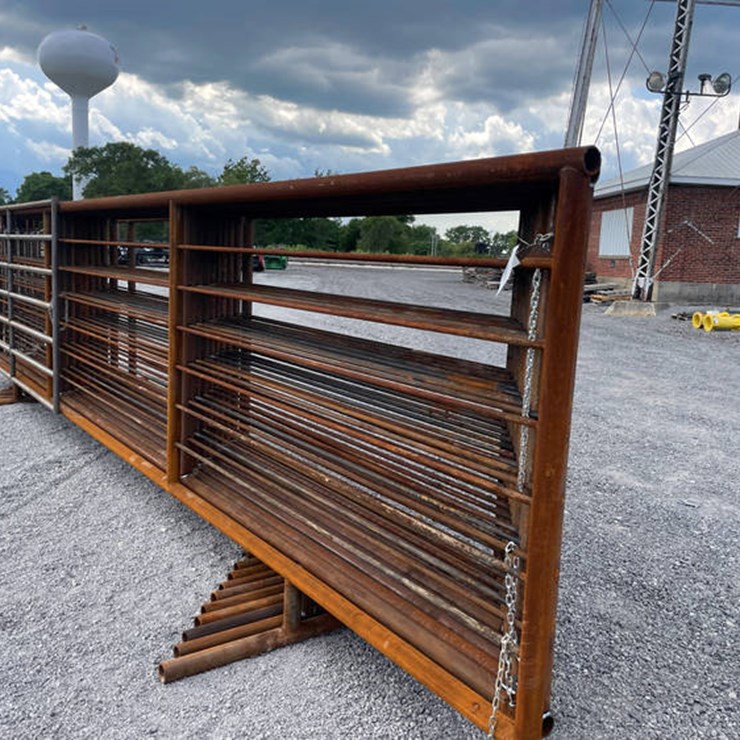 #113053 • 10 PANELS 1 GATE