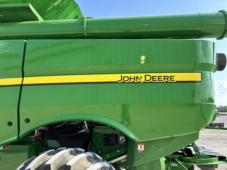 2016-john-deere-s680-image-30