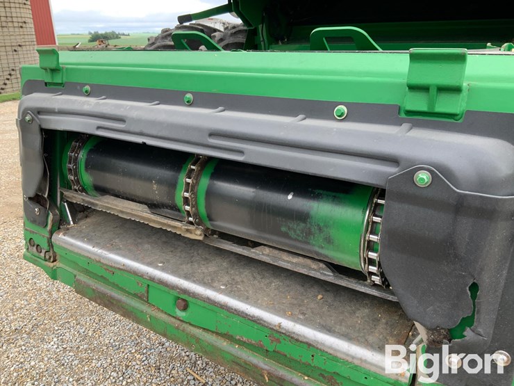 2010-john-deere-9670-sts-image-9