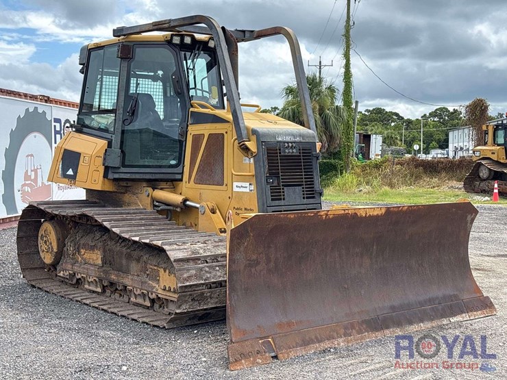 caterpillar-d6k-image-2