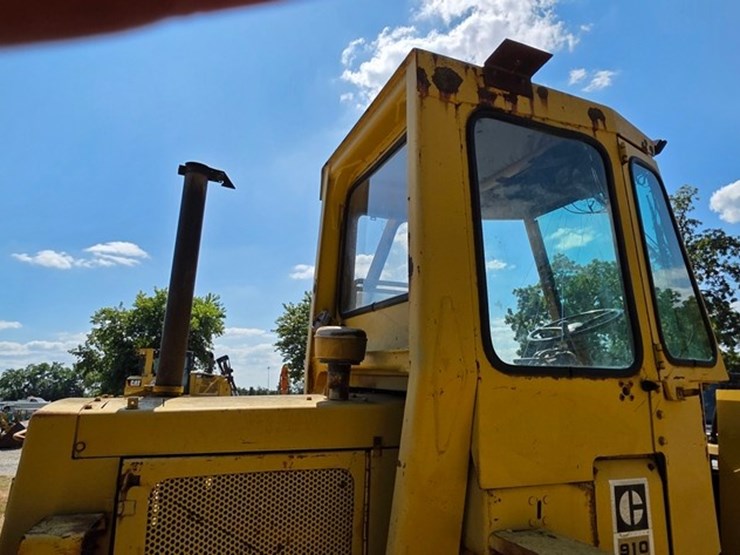 1977-caterpillar-910-image-15