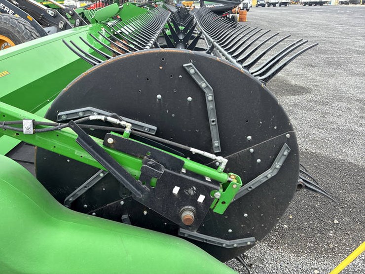 2019-john-deere-740fd-image-9