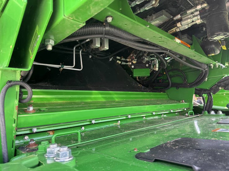 2022-john-deere-s780-image-17