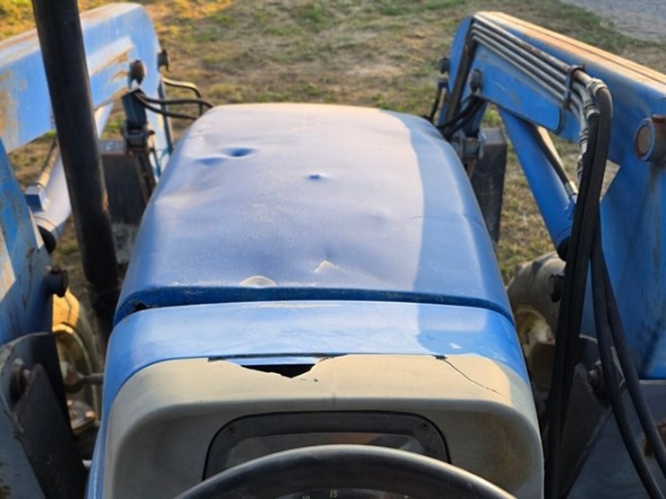new-holland-tn70-image-48