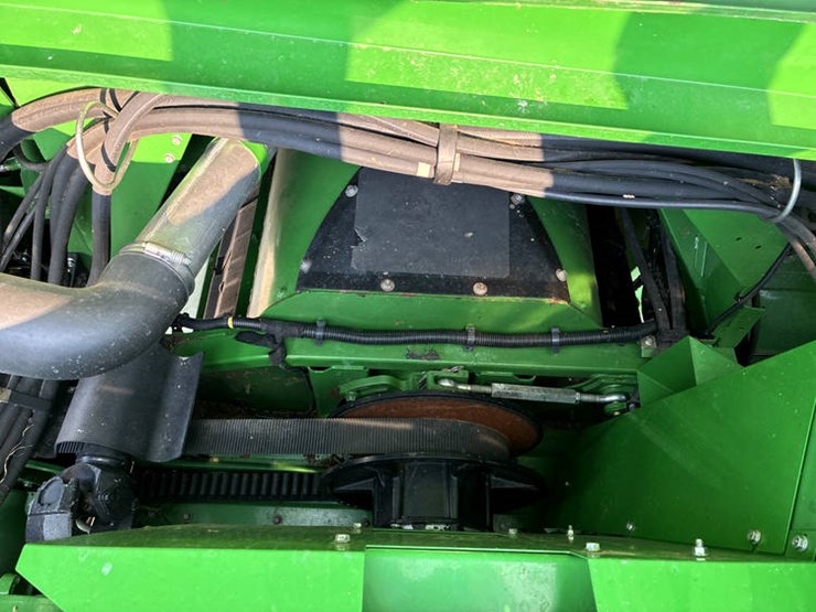 2014-john-deere-s690-image-88