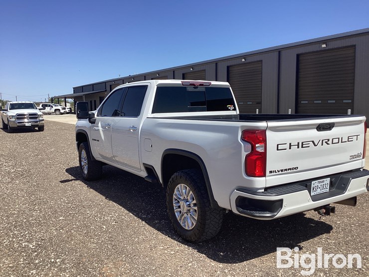 2020-chevrolet-silverado-2500-image-7
