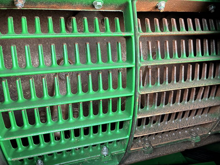 2017-john-deere-s680-image-76