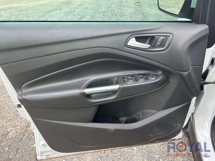 2017-ford-escape-image-12