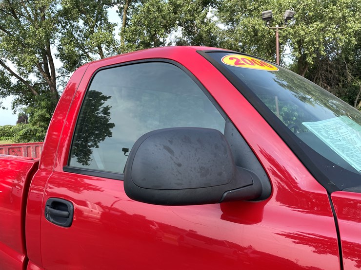 2006-chevrolet-silverado-2500-image-34