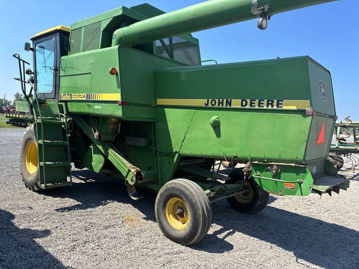 1981-john-deere-6620-image-8