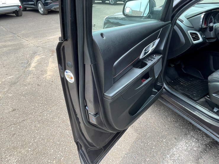 2016-gmc-terrain-sle-image-41
