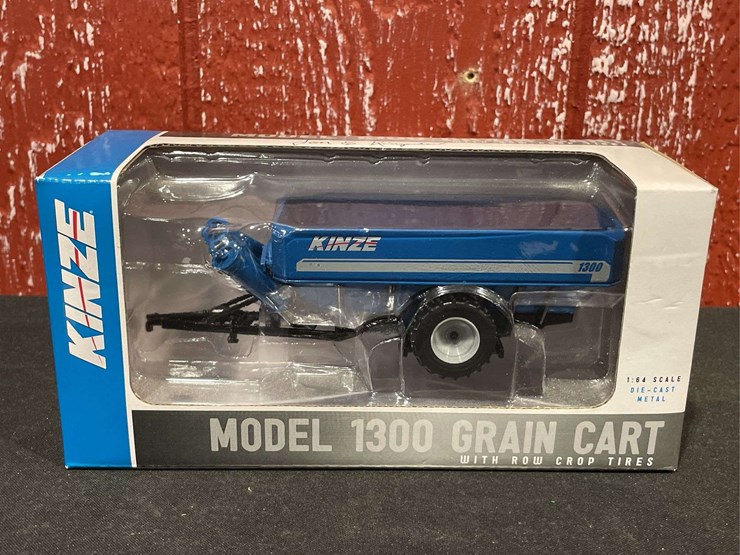 kinze-1300-image-1