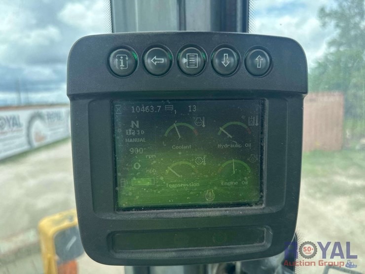 2013-deere-544k-image-16
