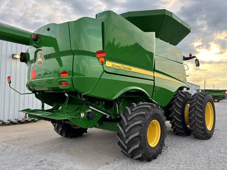2015-john-deere-s680-image-5