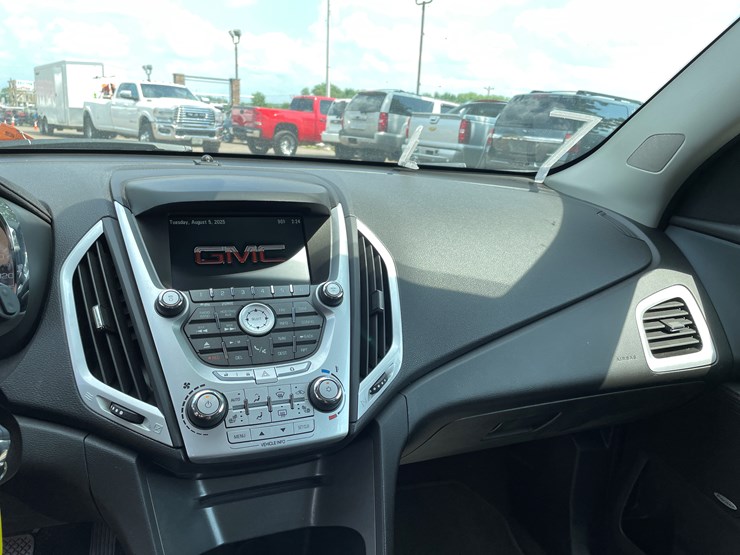 2010-gmc-terrain-slt-image-61