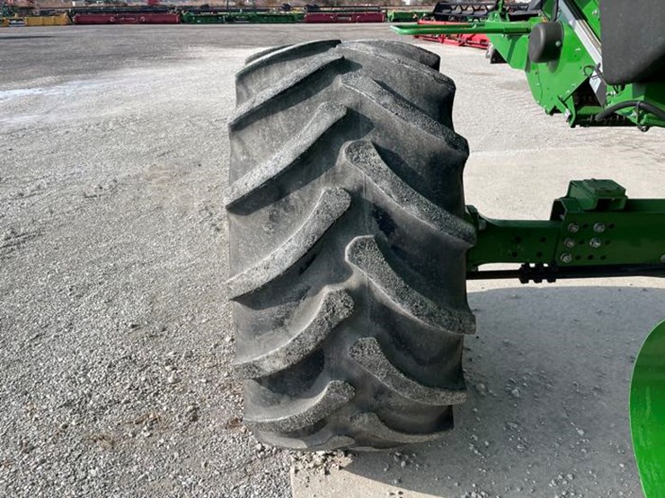 2017-john-deere-s680-image-37