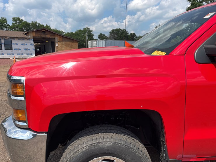 2019-chevrolet-silverado-2500-image-6