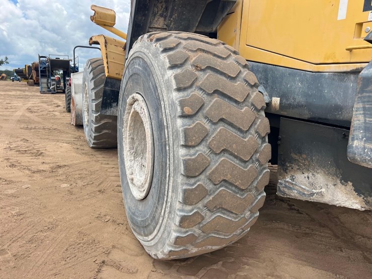 komatsu-wa450-image-26