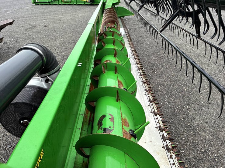 2013-john-deere-635f-image-8