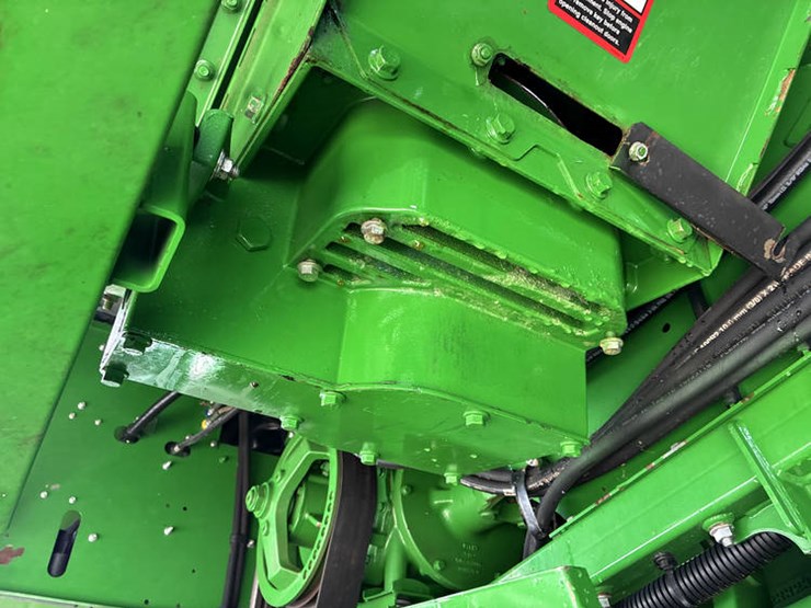 2017-john-deere-s680-image-58