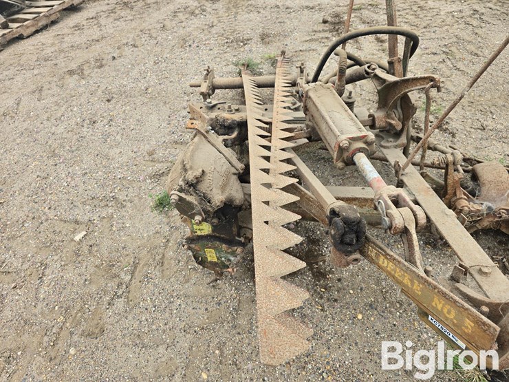john-deere-5-image-12