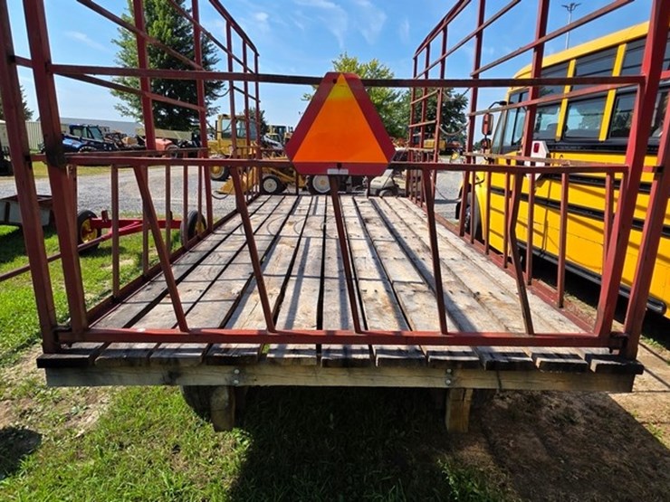 8x18-metal-rack-hay-wagon-image-14