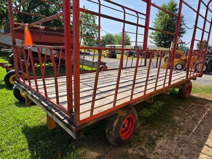 8x18-metal-rack-hay-wagon-image-11