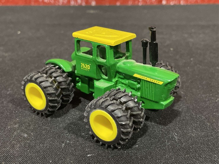 1998-john-deere-7520-image-9