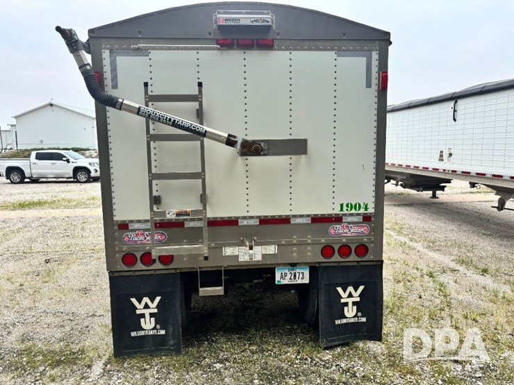 2014-wilson-grain-trailer-image-14